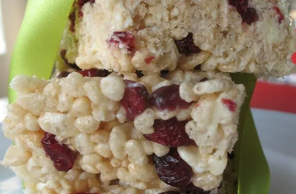 Cranberry- en witte chocolade Rice Krispies repen