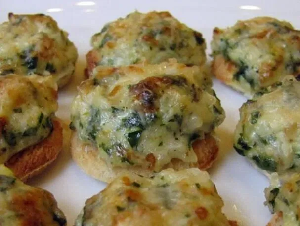 Makkelijke Ui-Kaasrondjes