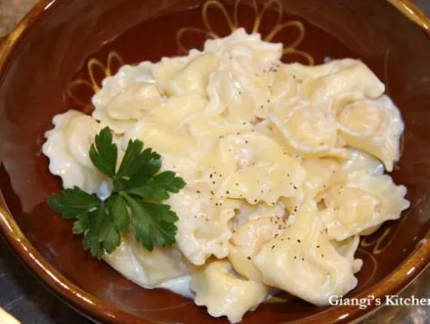 Kaastortellini Alfredo