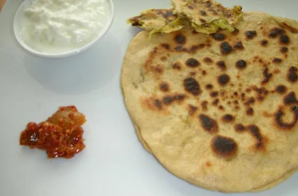 Kaas Met Daikon Flatbread